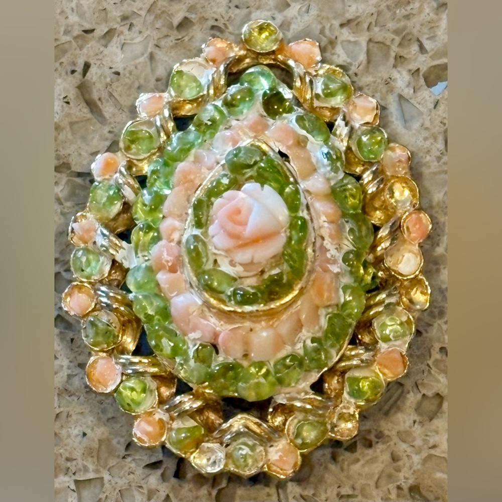 Elegant Peridot & Rose Quartz Brooch